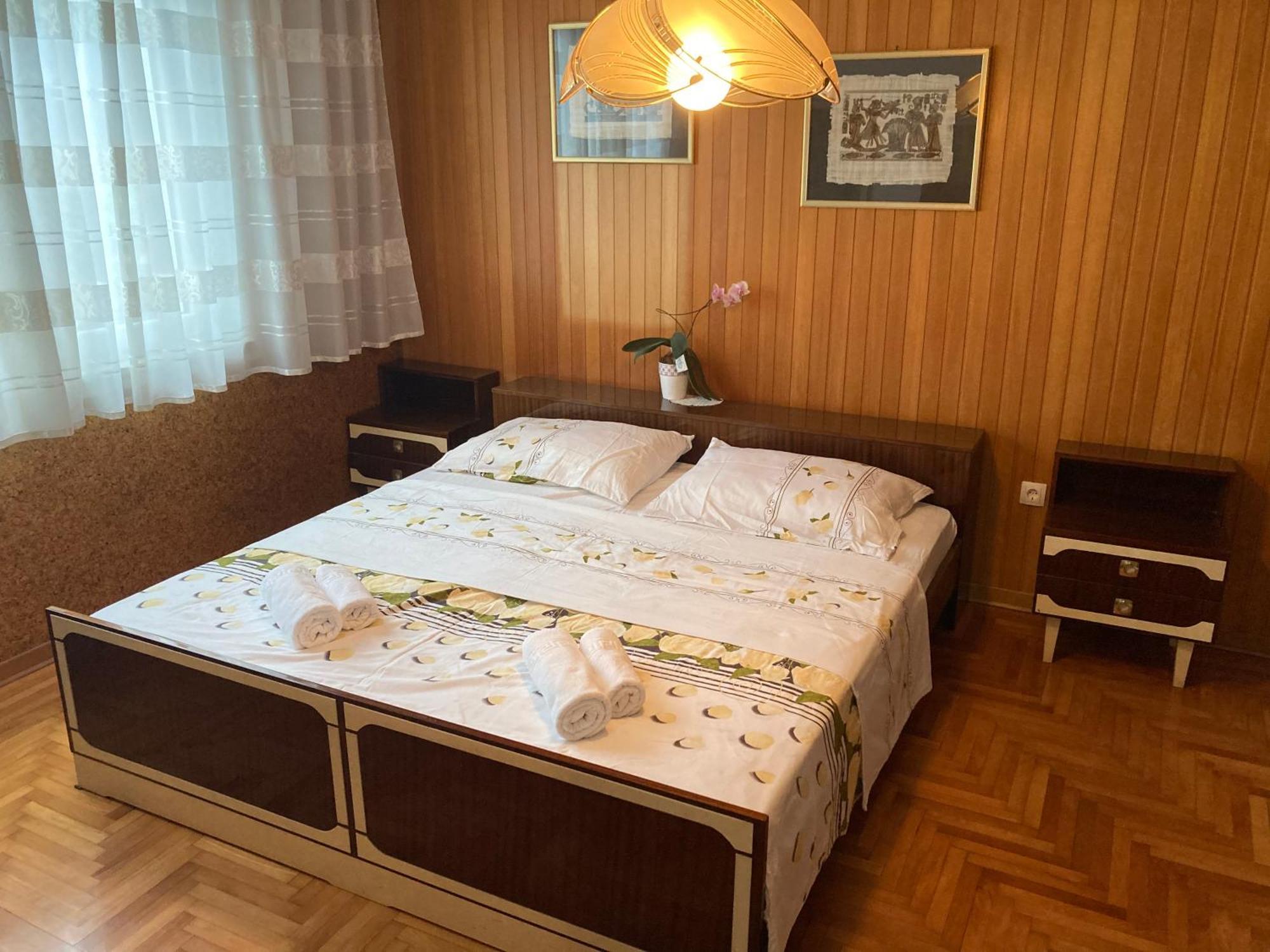 7 Flower Street Apartment Sempeter pri Gorici Exteriör bild